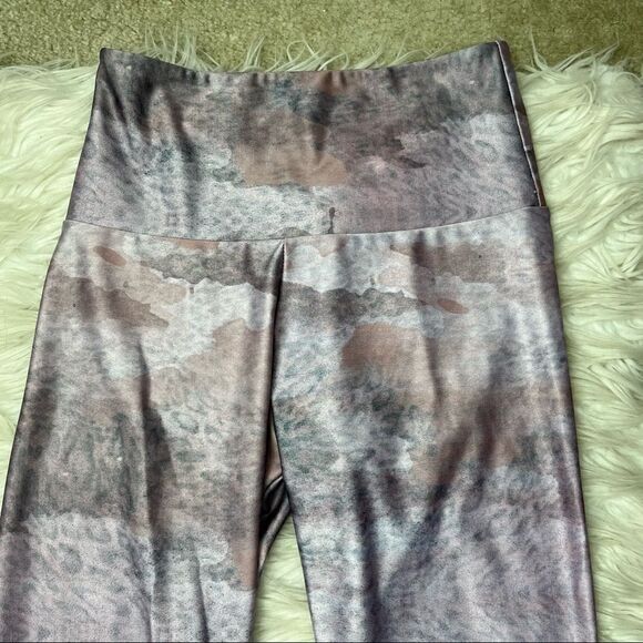 Onzie High Rise Basic Midi Legging Animal Dusk - Picture 10 of 10